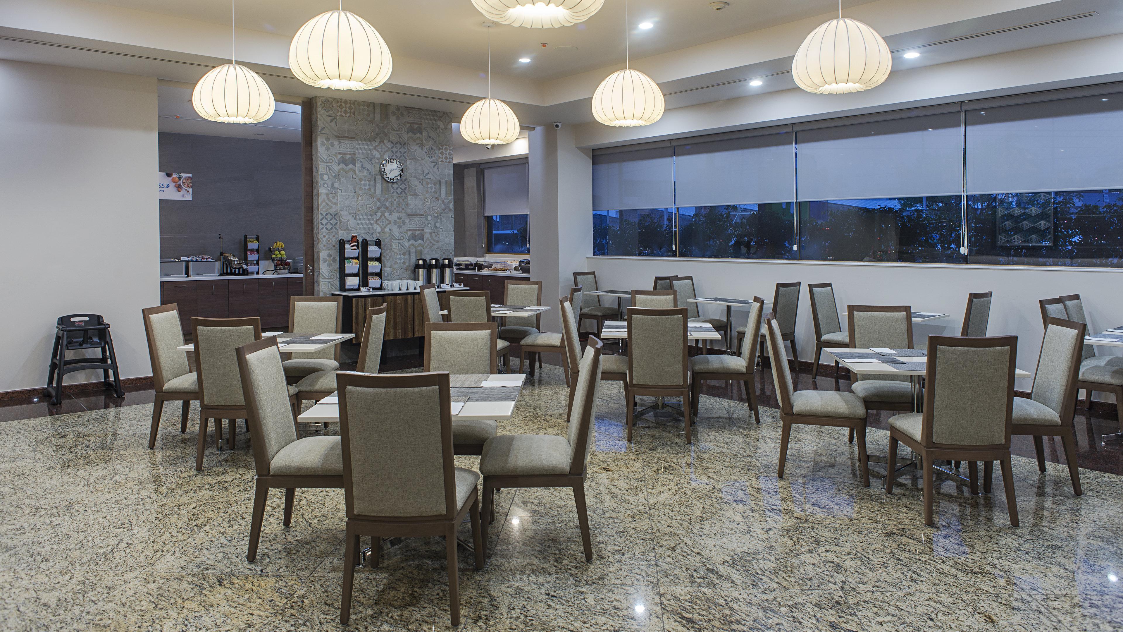 Holiday Inn Express Mexico- Toreo By Ihg Екстериор снимка