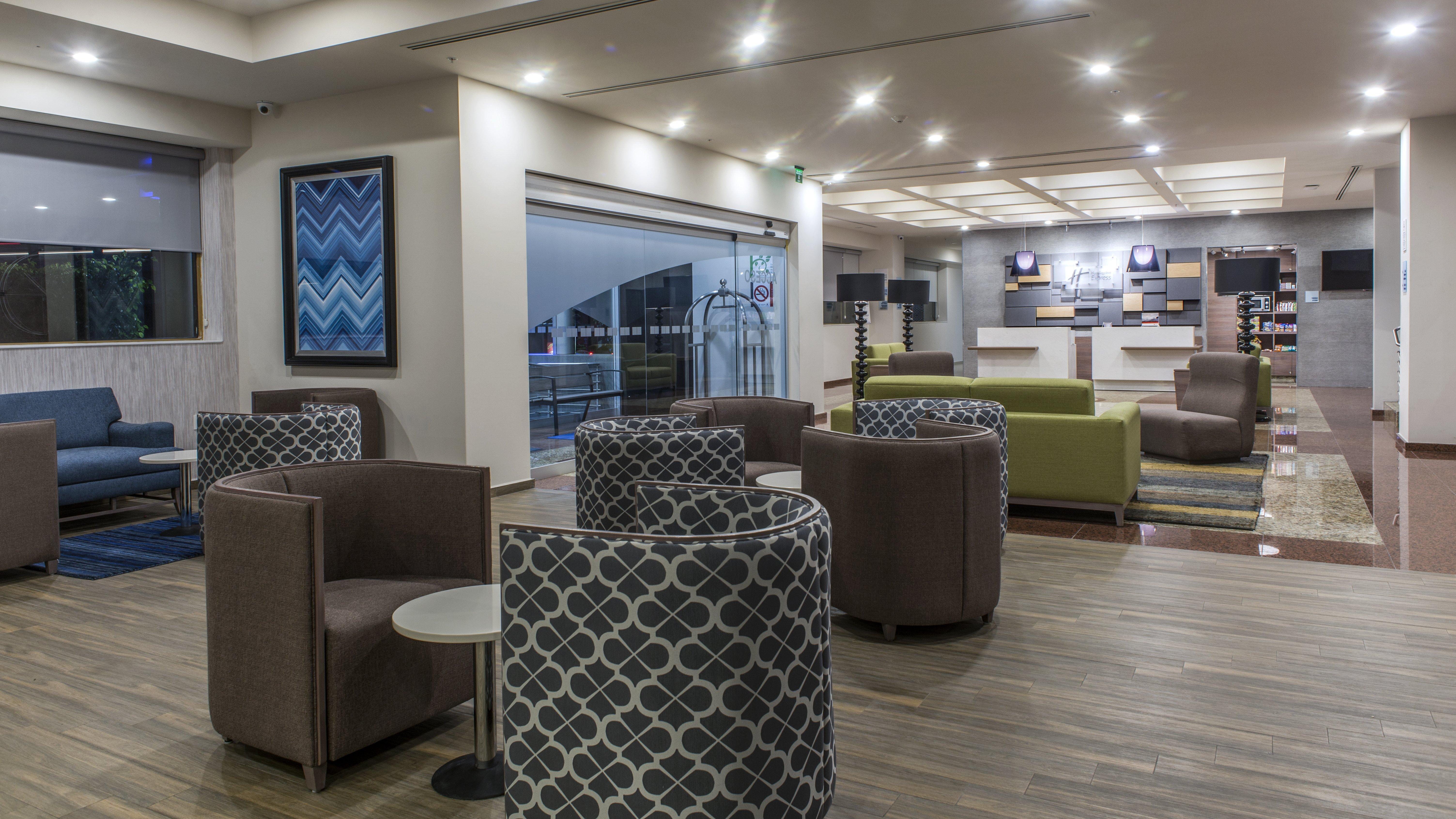 Holiday Inn Express Mexico- Toreo By Ihg Екстериор снимка