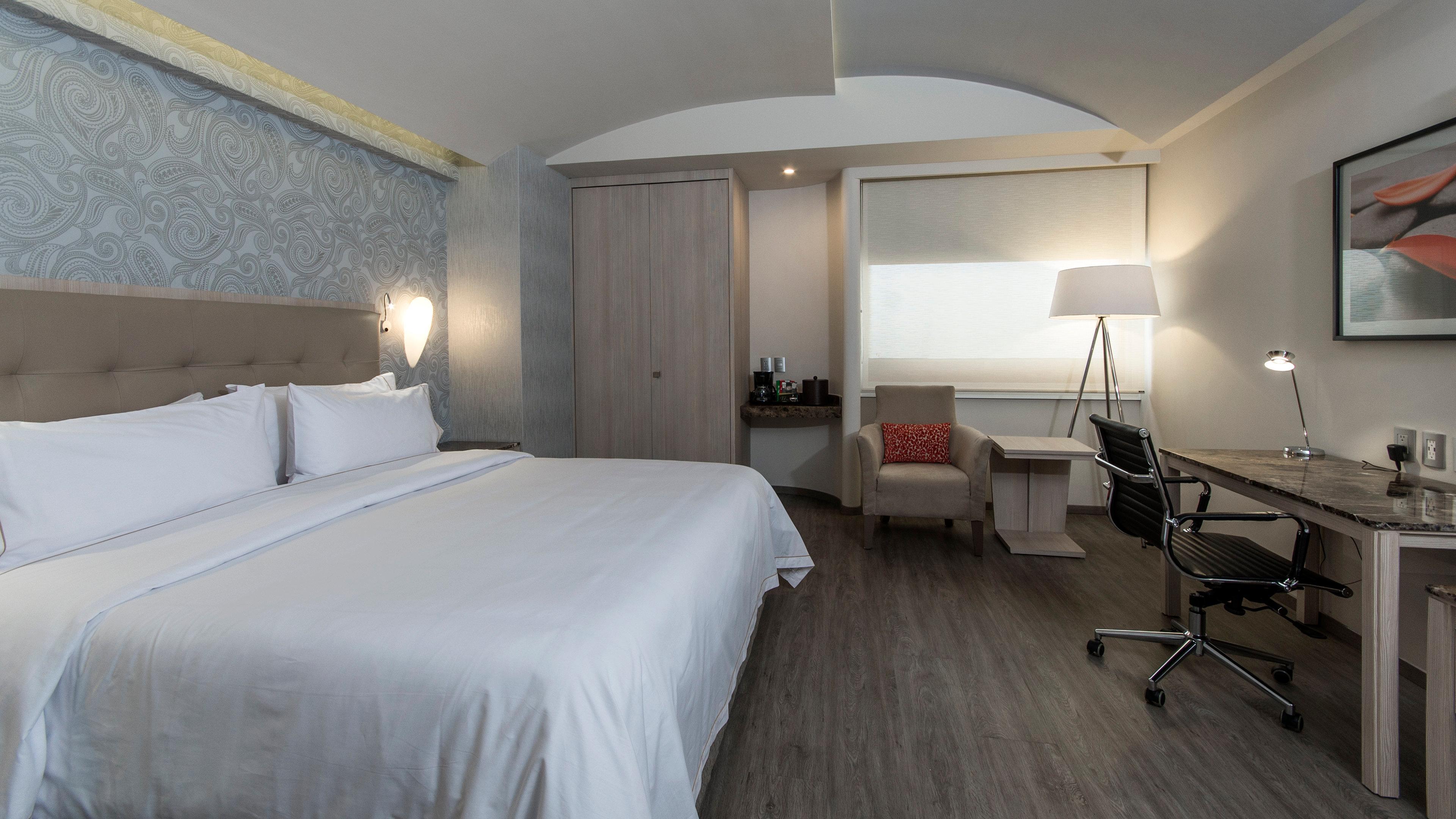 Holiday Inn Express Mexico- Toreo By Ihg Екстериор снимка