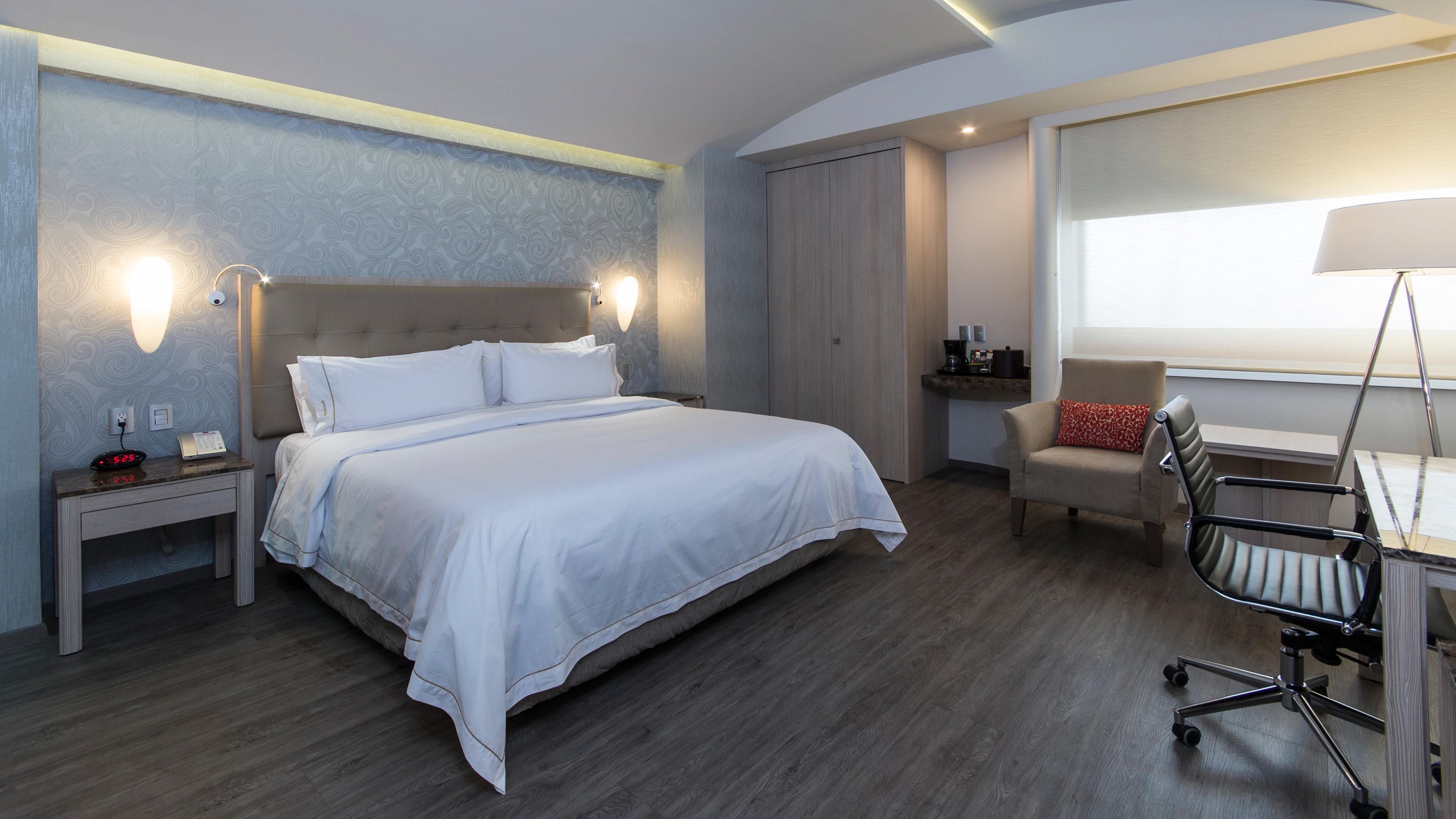 Holiday Inn Express Mexico- Toreo By Ihg Екстериор снимка
