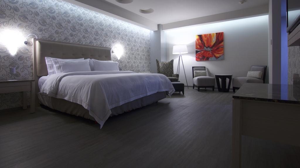 Holiday Inn Express Mexico- Toreo By Ihg Екстериор снимка